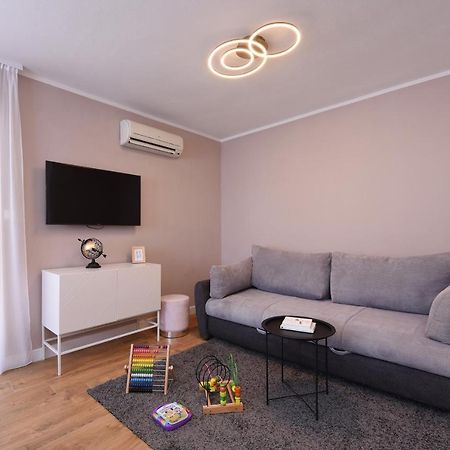 Malako Family Apartments Seline Exterior photo